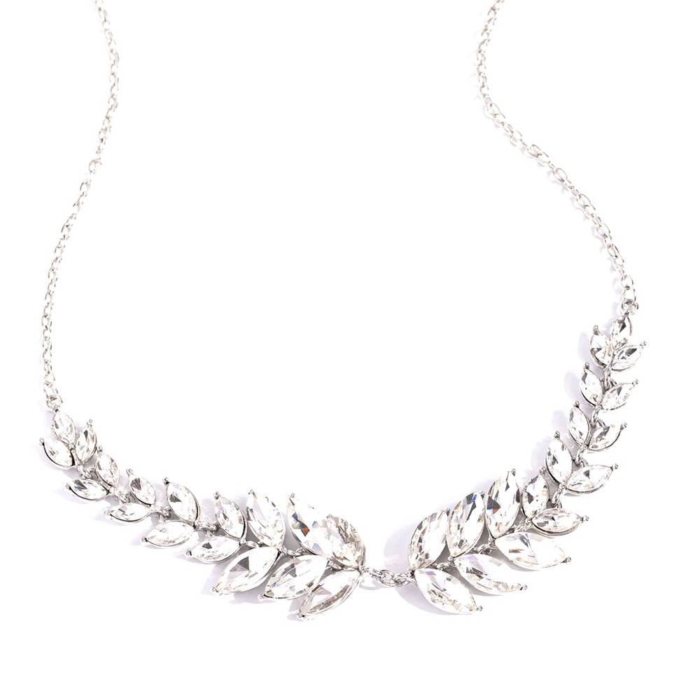 Gorgeous rhinestone necklace
